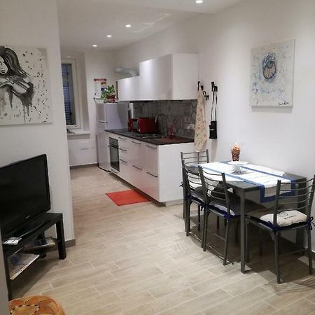 Casa Giuliana Appartement Triëst Buitenkant foto