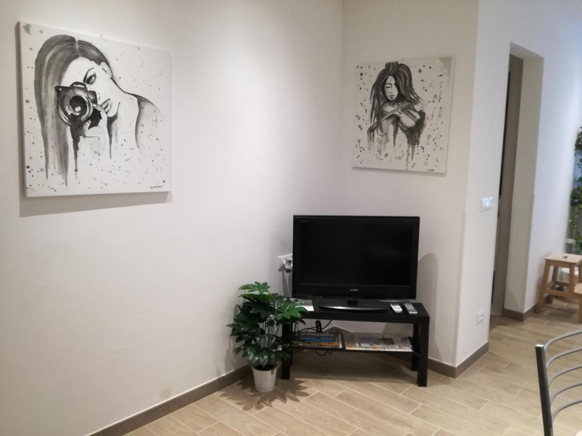 Casa Giuliana Appartement Triëst Buitenkant foto